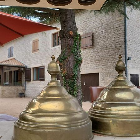Domaine Bassy Hotel Saint-Gengoux-de-Scissé Buitenkant foto